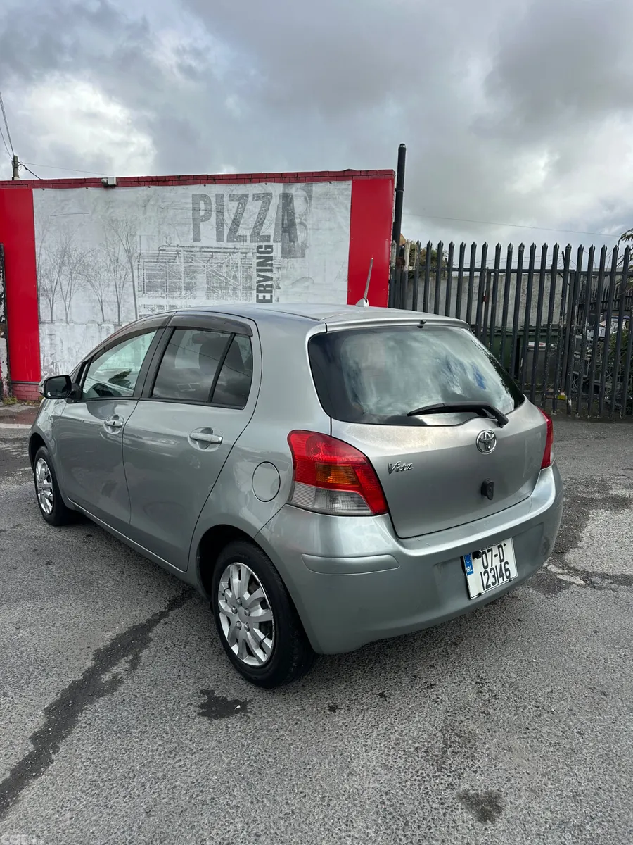 Toyota Vitz Hatchback, Petrol, 2007, Grey