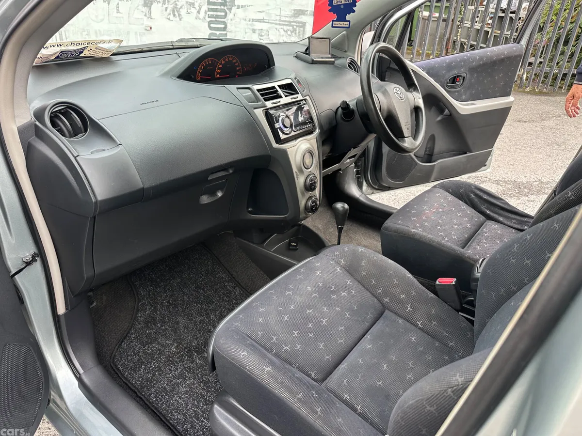 Toyota Vitz Hatchback, Petrol, 2007, Grey