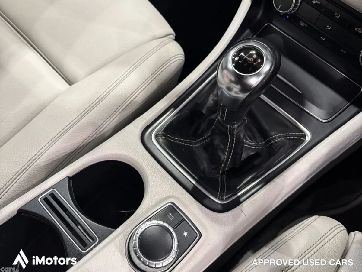 Mercedes-Benz CLA Saloon, Petrol, 2019, Red