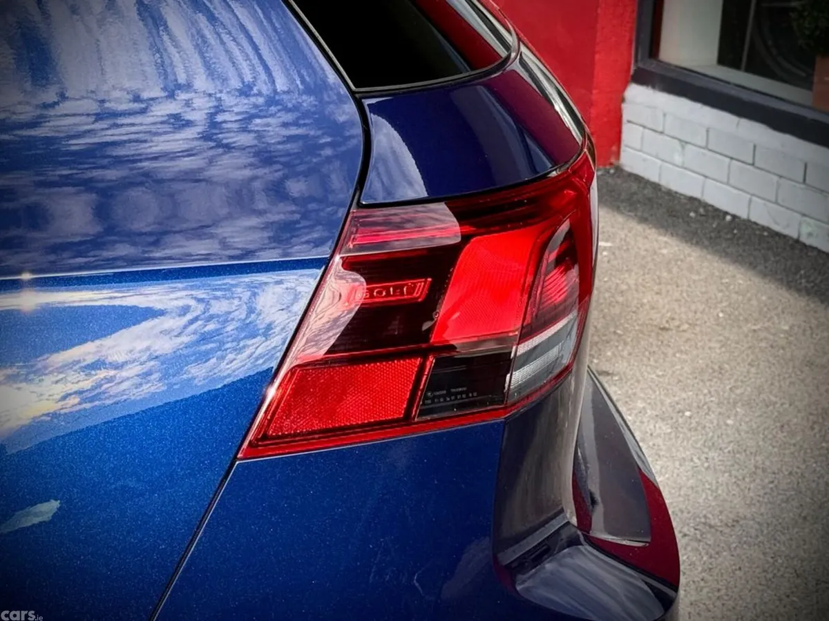 Volkswagen Golf Hatchback, Diesel, 2024, Blue