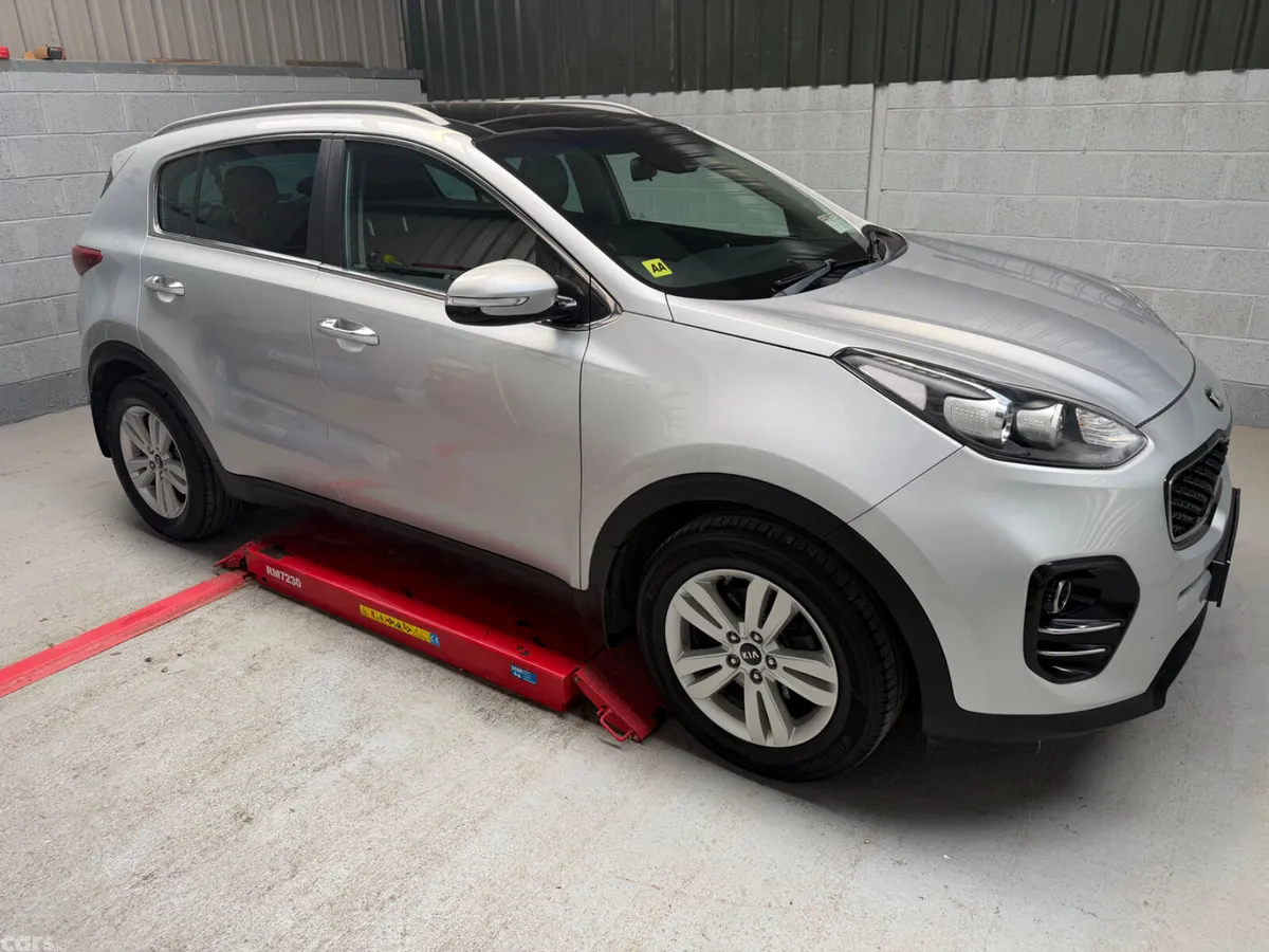 Kia Sportage SUV, Diesel, 2016, Silver