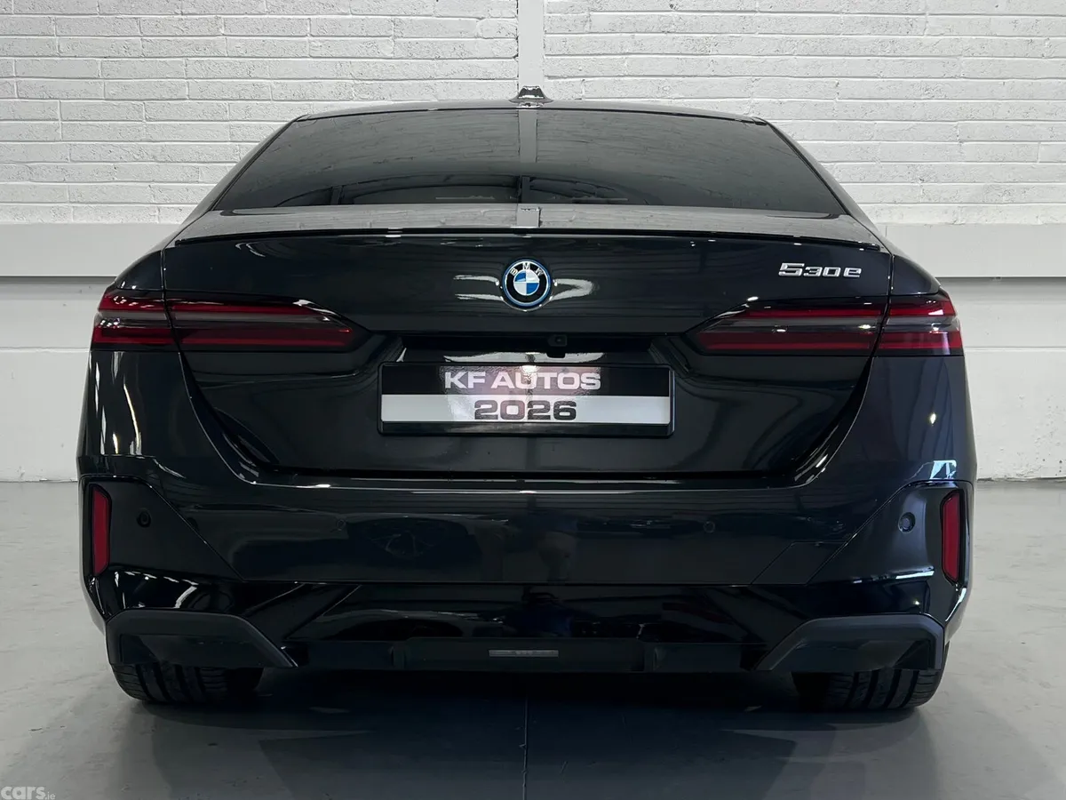 BMW 5-Series Saloon, Petrol Plug-in Hybrid, 2026, Grey