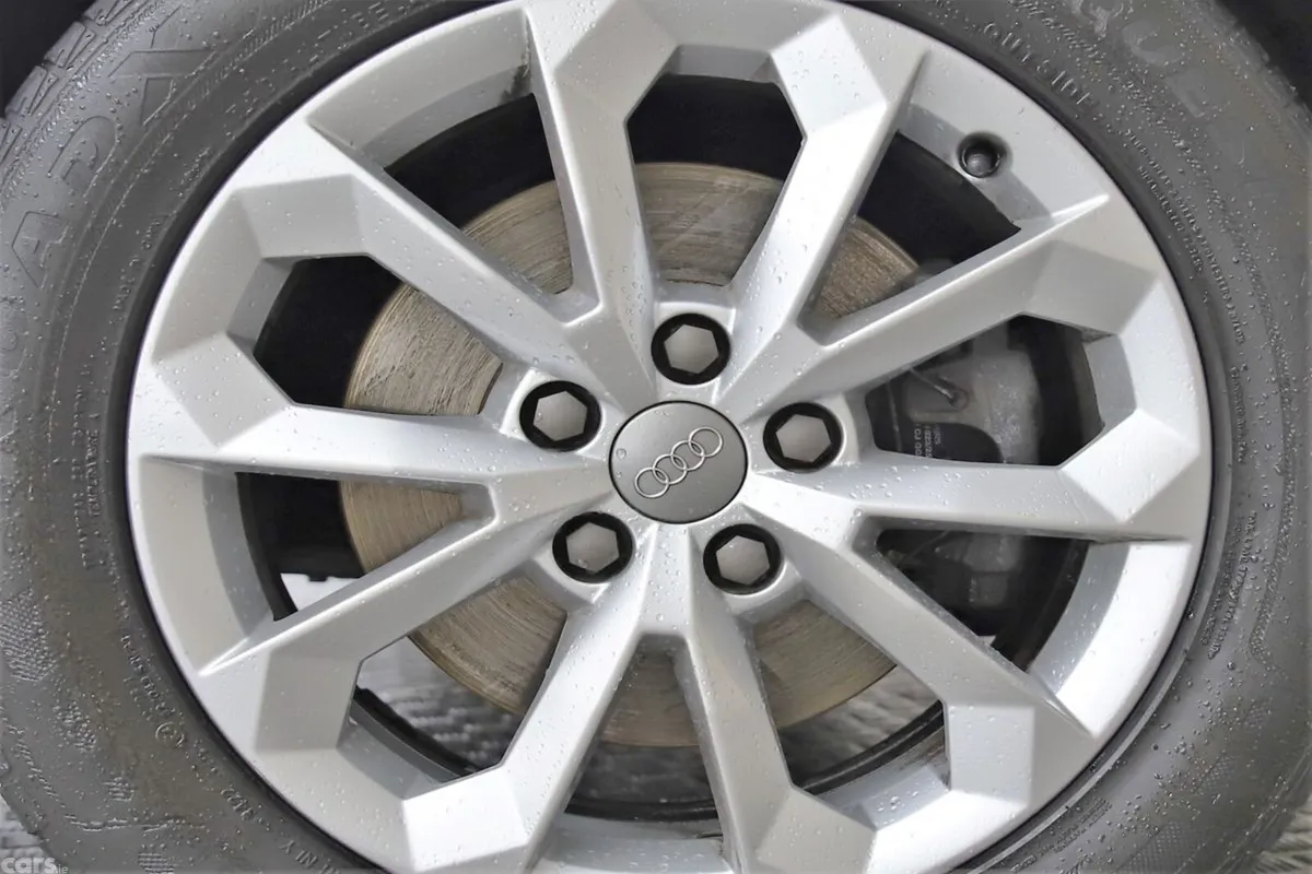 Audi Q3 SUV, Petrol, 2018, Silver