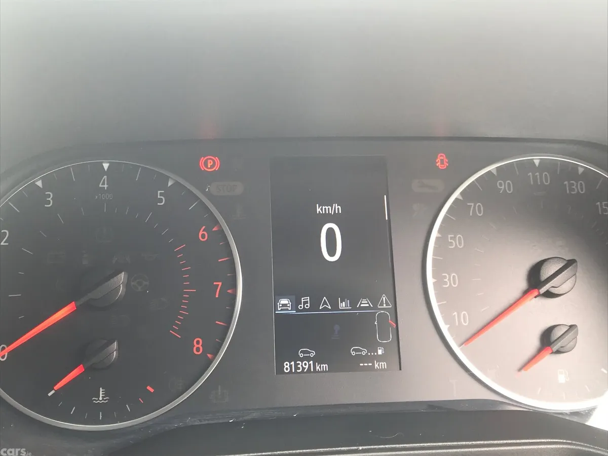 Renault Clio Hatchback, Petrol, 2022, White