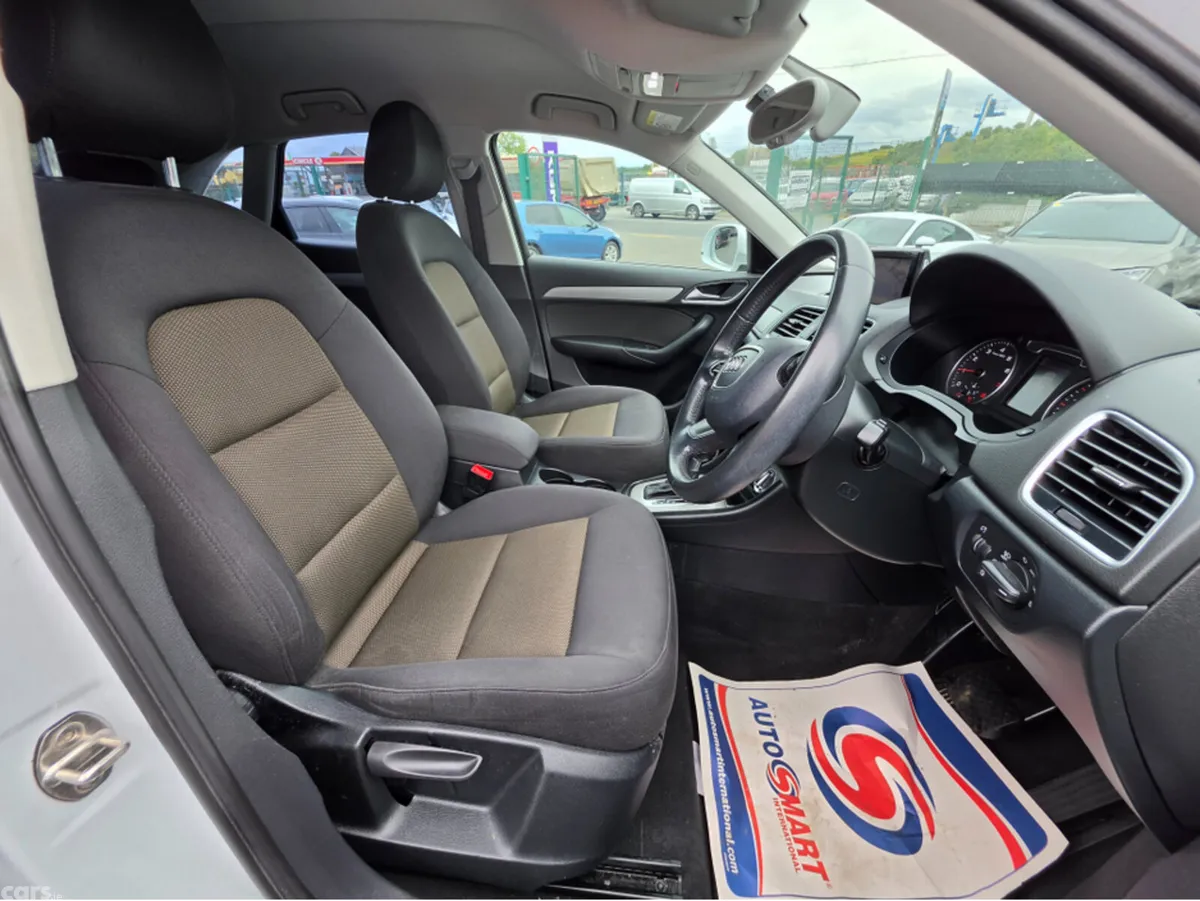 Audi Q3 SUV, Petrol, 2015, White