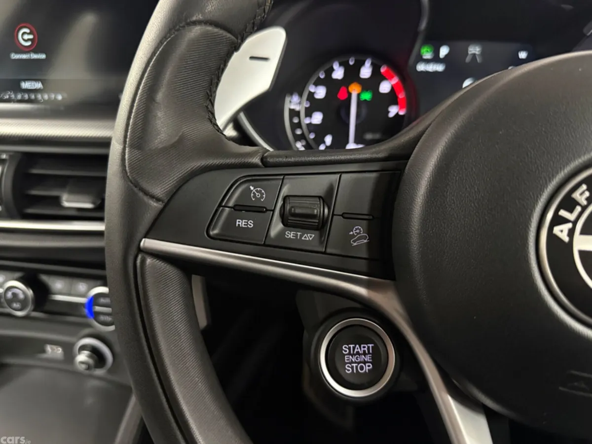 Alfa Romeo Stelvio MPV, Petrol, 2019, Blue