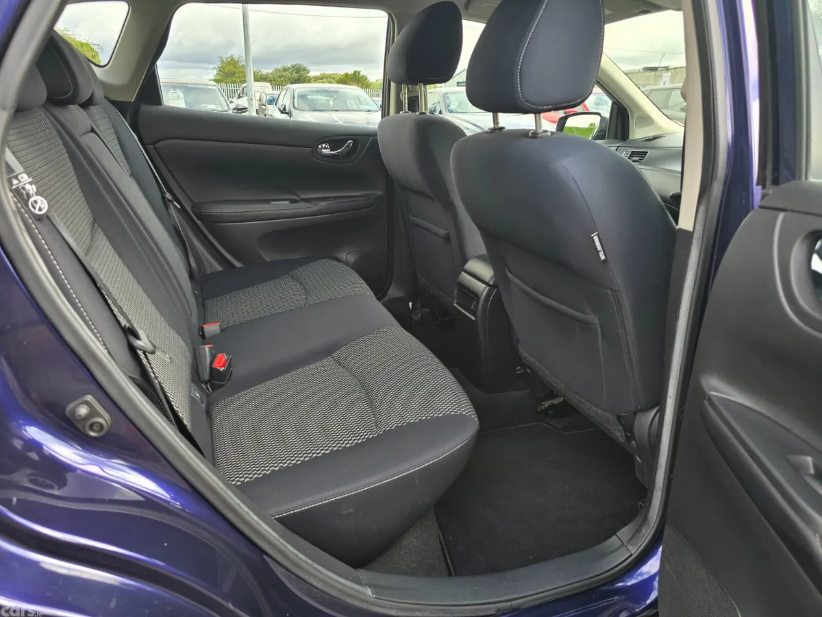 Nissan Pulsar Hatchback, Diesel, 2015, Blue