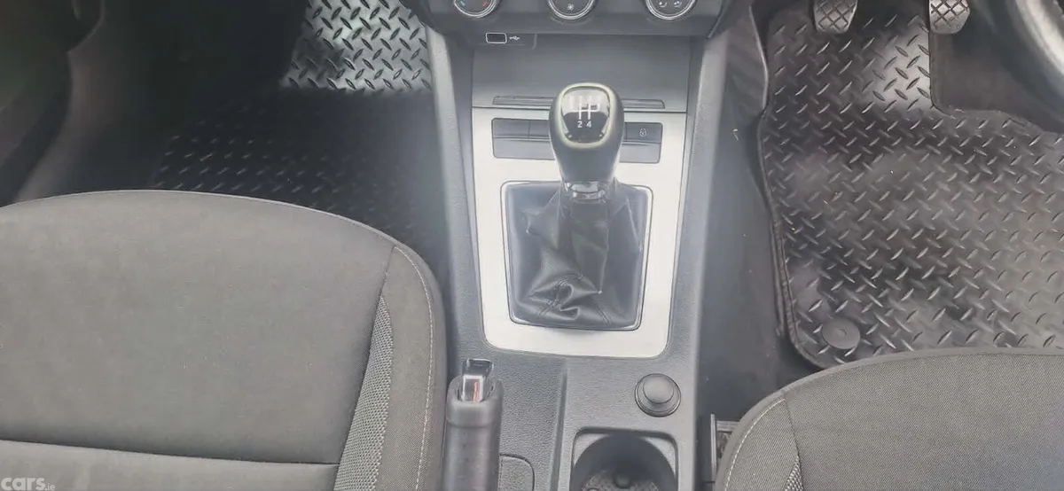 Skoda Octavia Saloon, Diesel, 2018, White