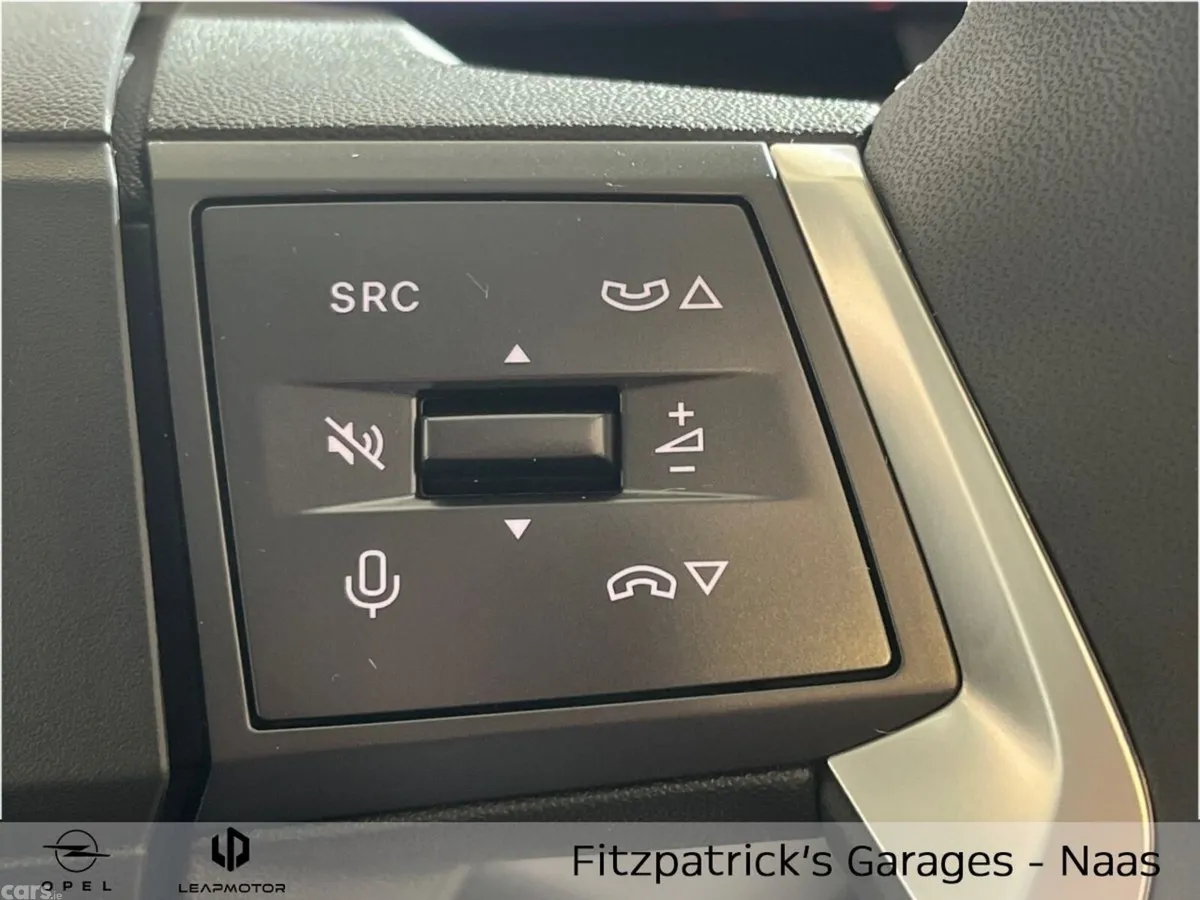 Opel Frontera SUV, Petrol Hybrid, 2026, Green