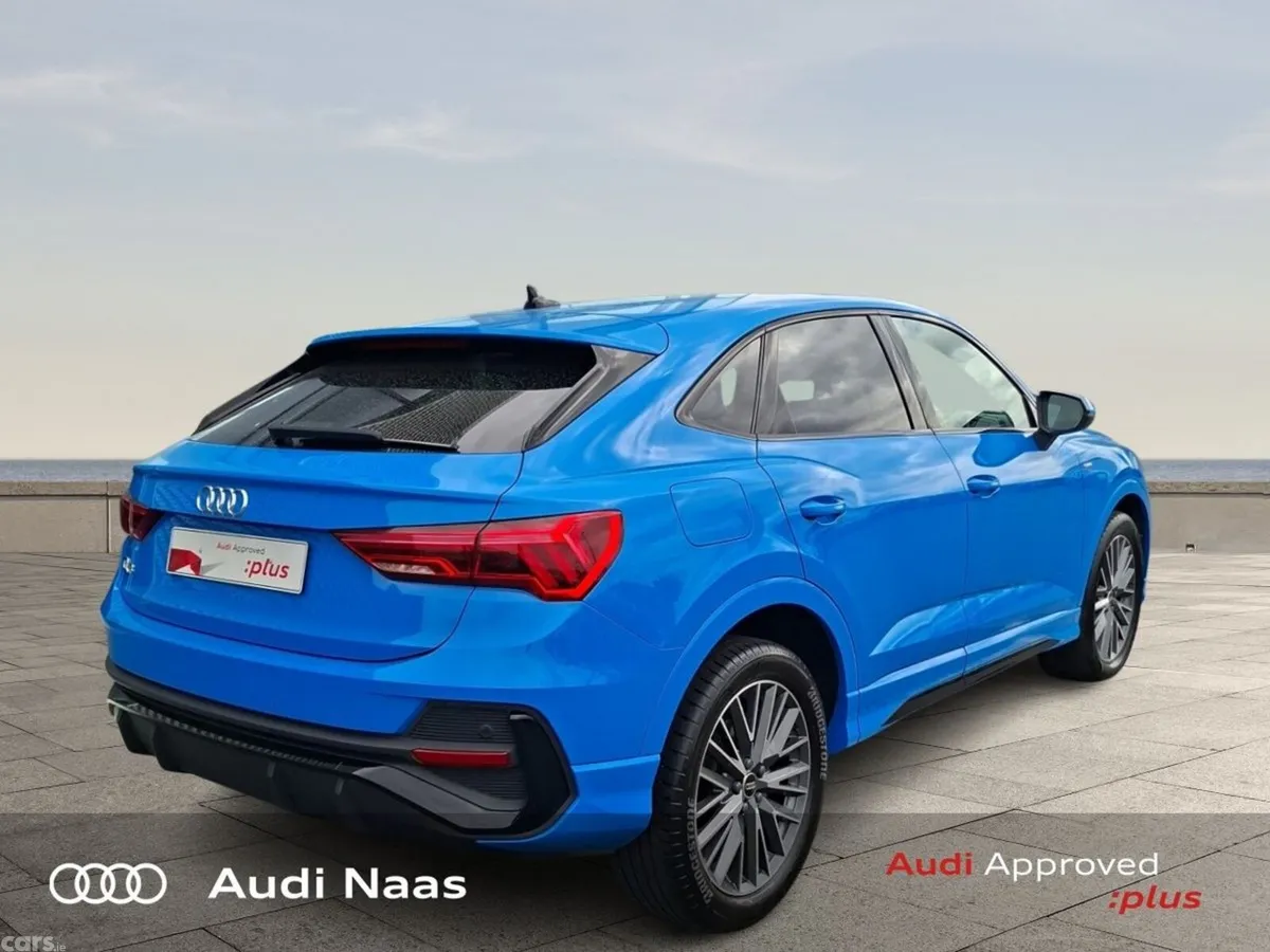 Audi Q3 SUV, Diesel, 2022, Blue