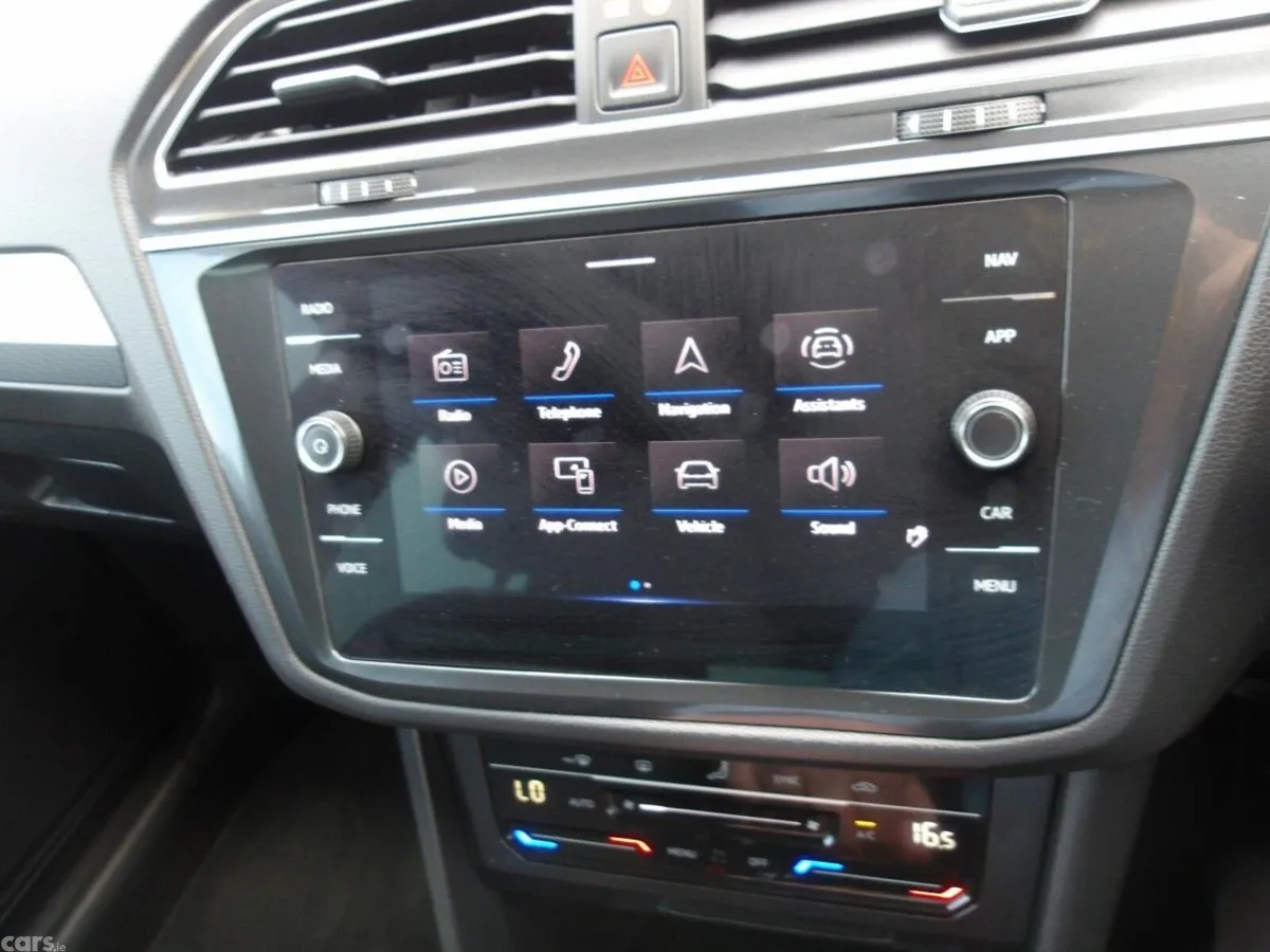 Volkswagen Tiguan SUV, Diesel, 2022, Grey