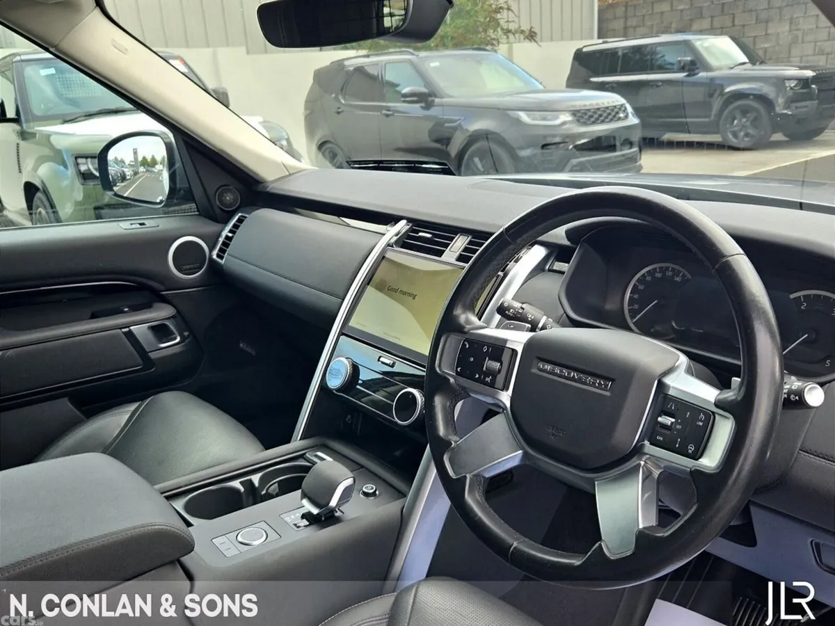 Land Rover Discovery SUV, Diesel, 2023, Grey