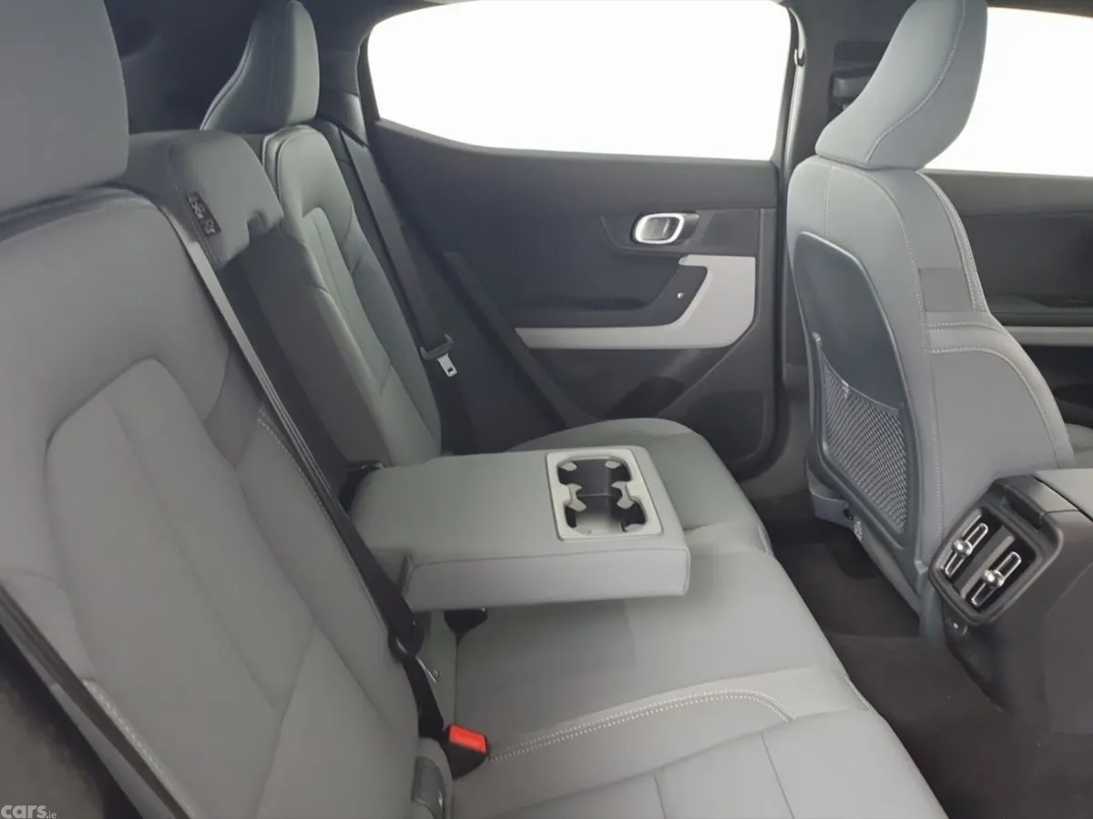 Polestar 2 Hatchback, Electric, 2025, Blue