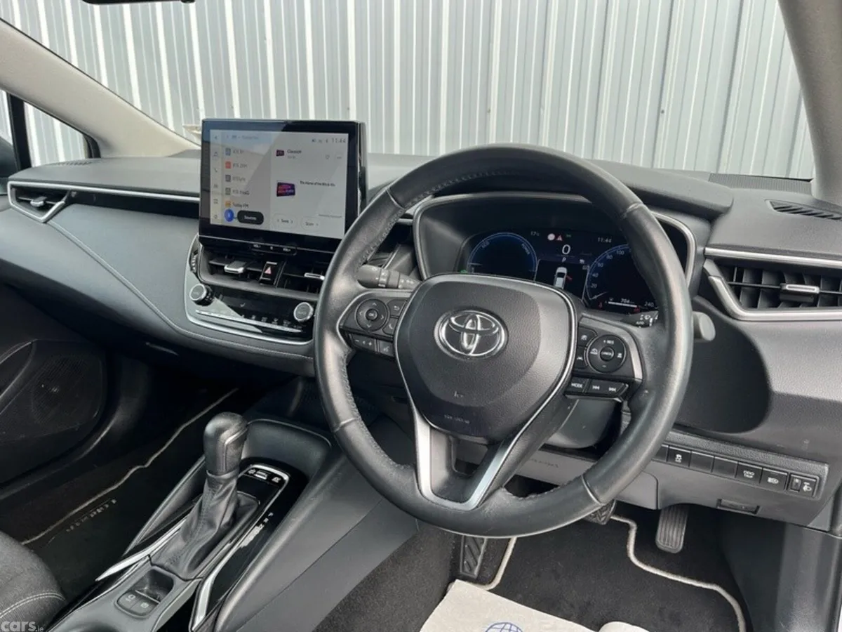 Toyota Corolla Saloon, Petrol Hybrid, 2024, Grey