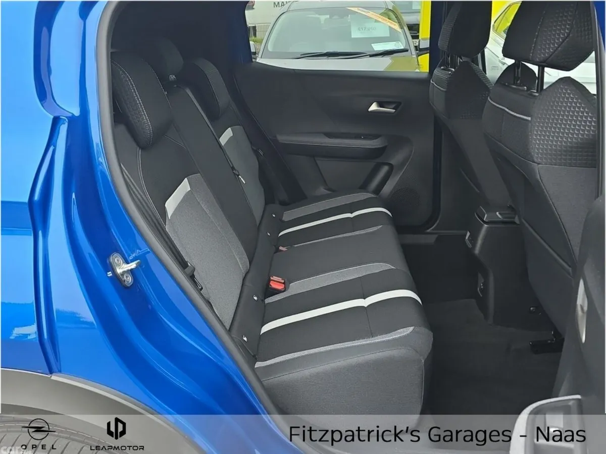 Opel Frontera SUV, Petrol Hybrid, 2026, Blue