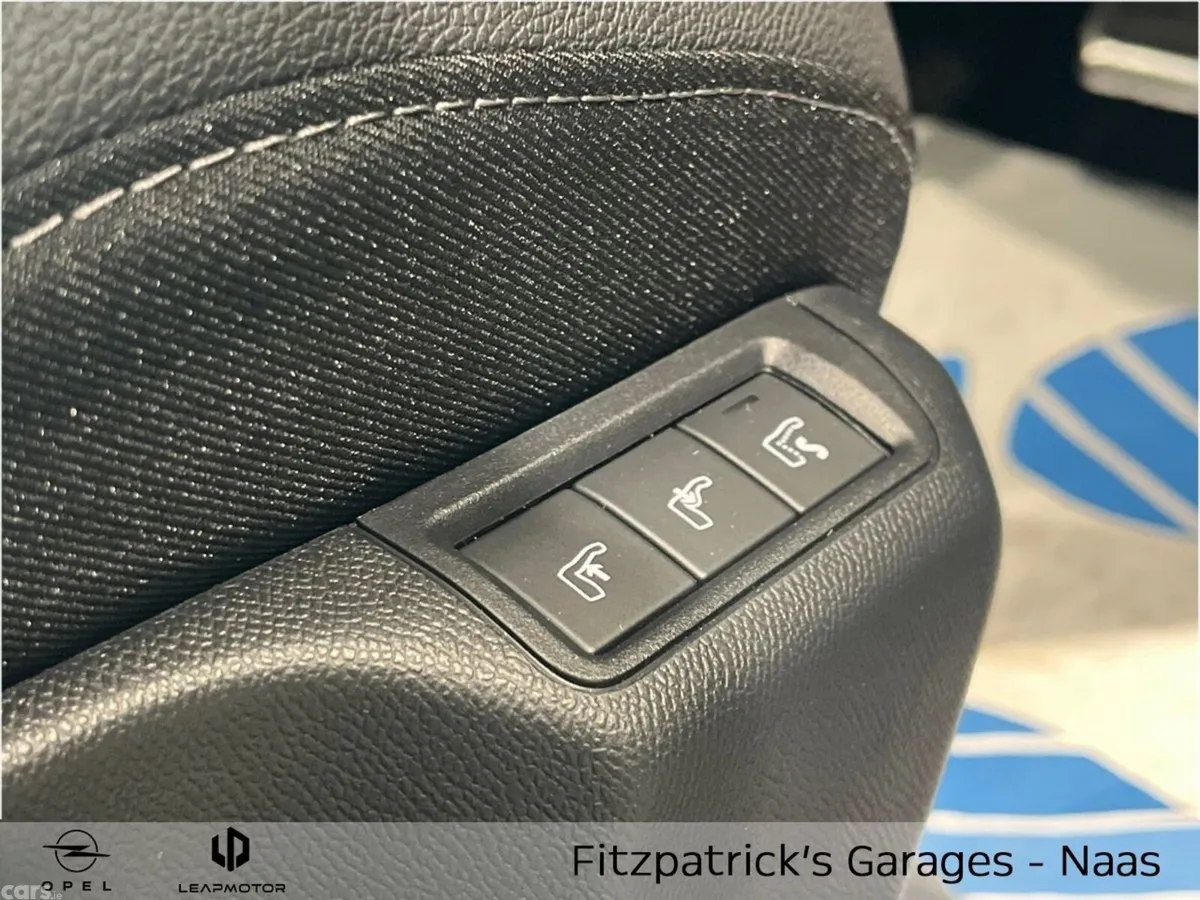 Opel Mokka SUV, Electric, 2026, Blue