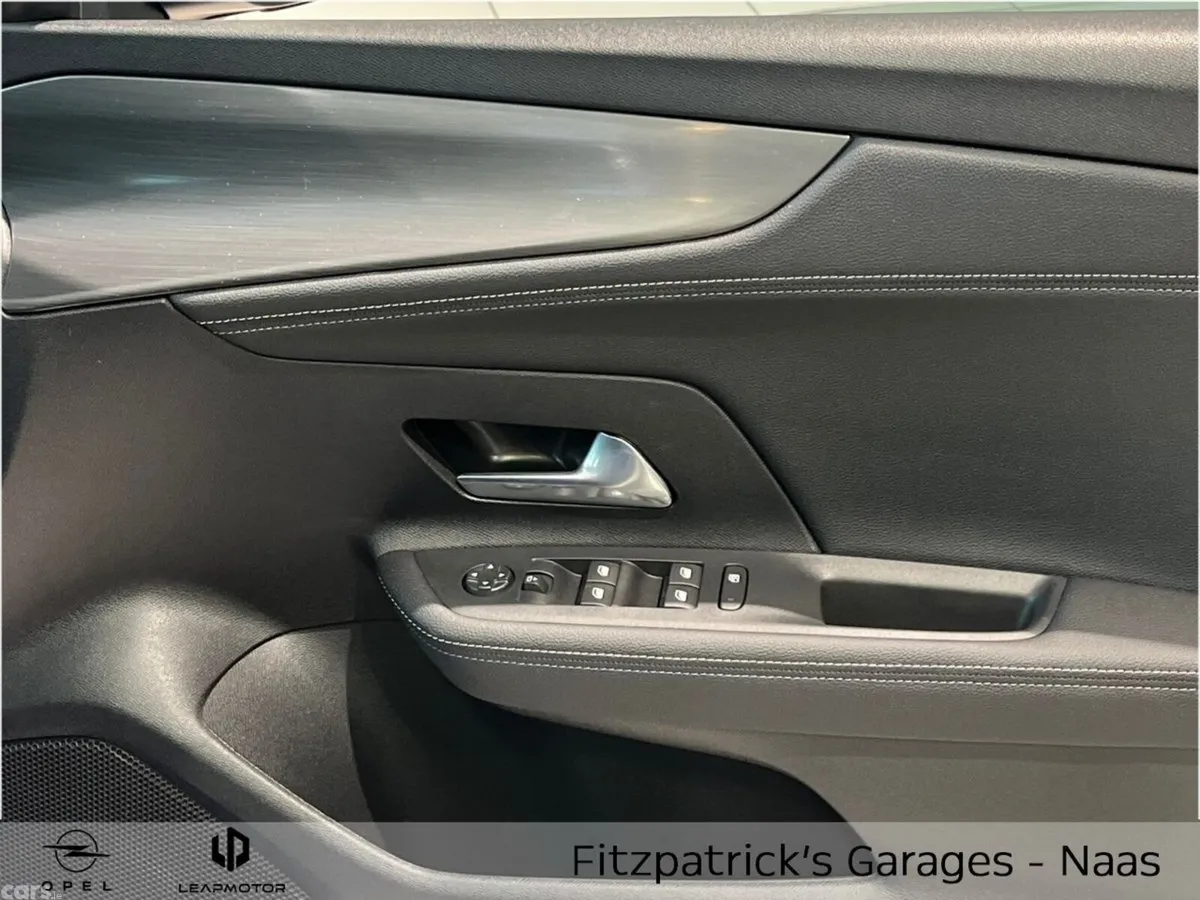 Opel Mokka SUV, Electric, 2026, Blue