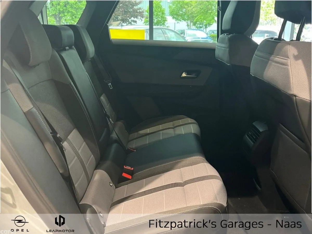 Opel Grandland SUV, Electric, 2026, Silver