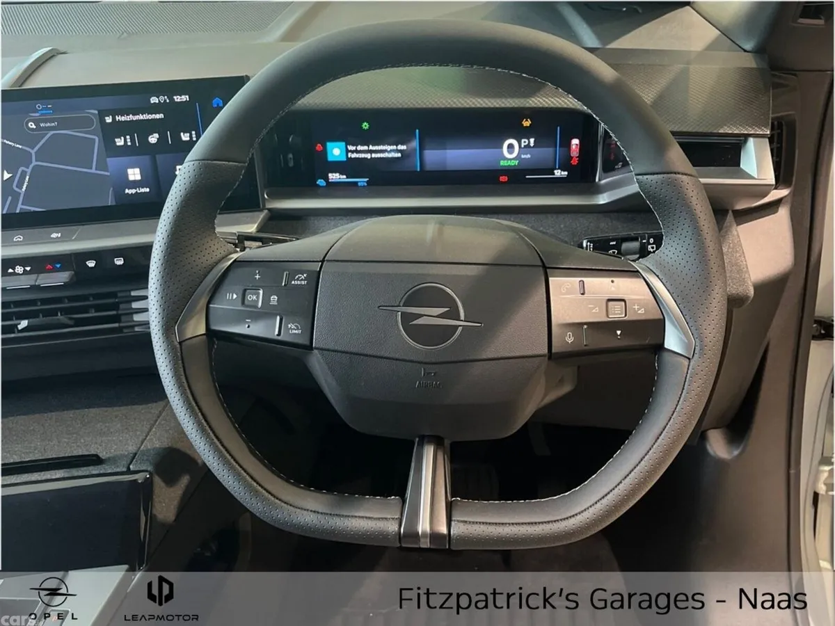 Opel Grandland SUV, Electric, 2026, Silver