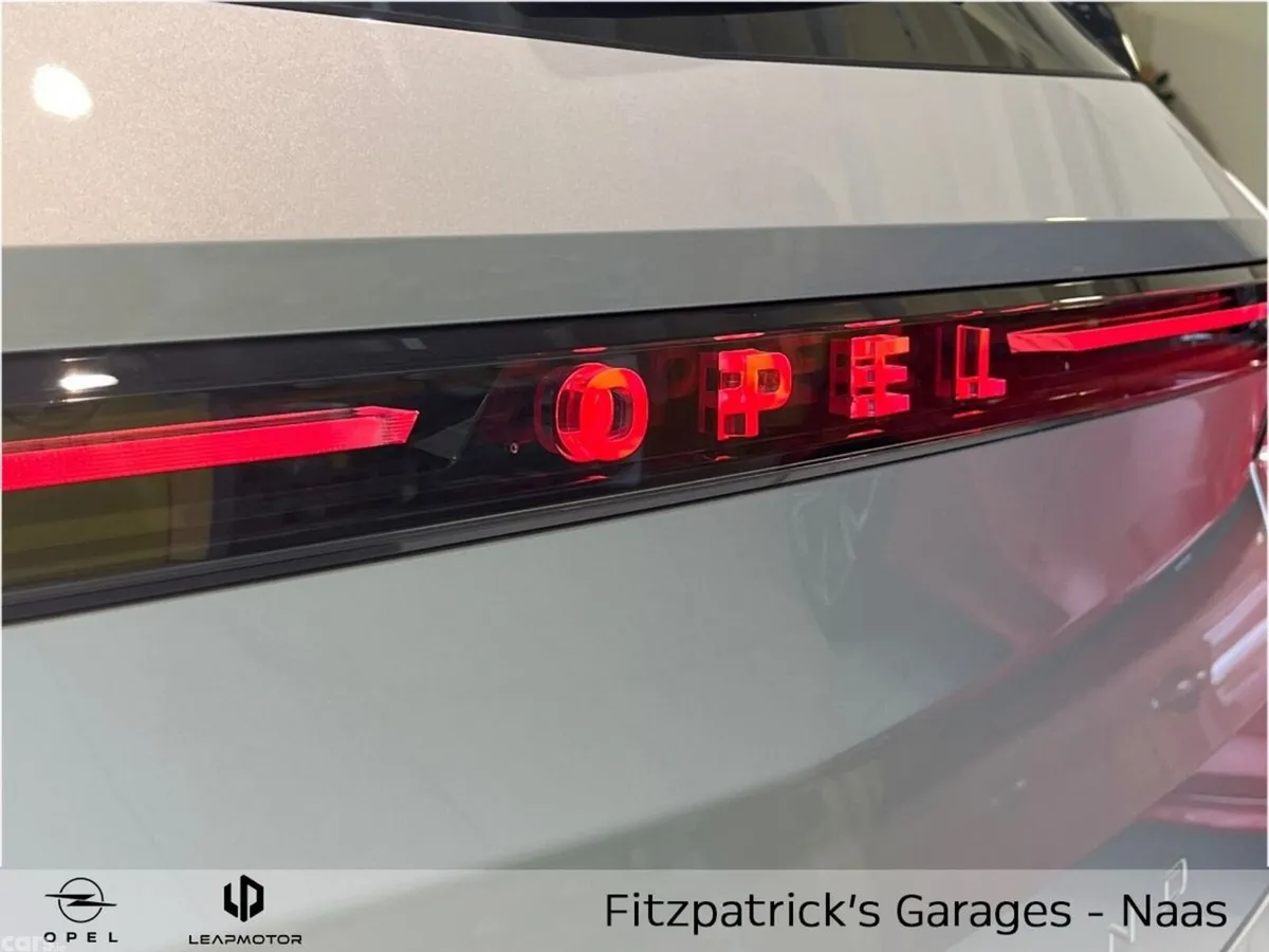 Opel Grandland SUV, Electric, 2026, Silver