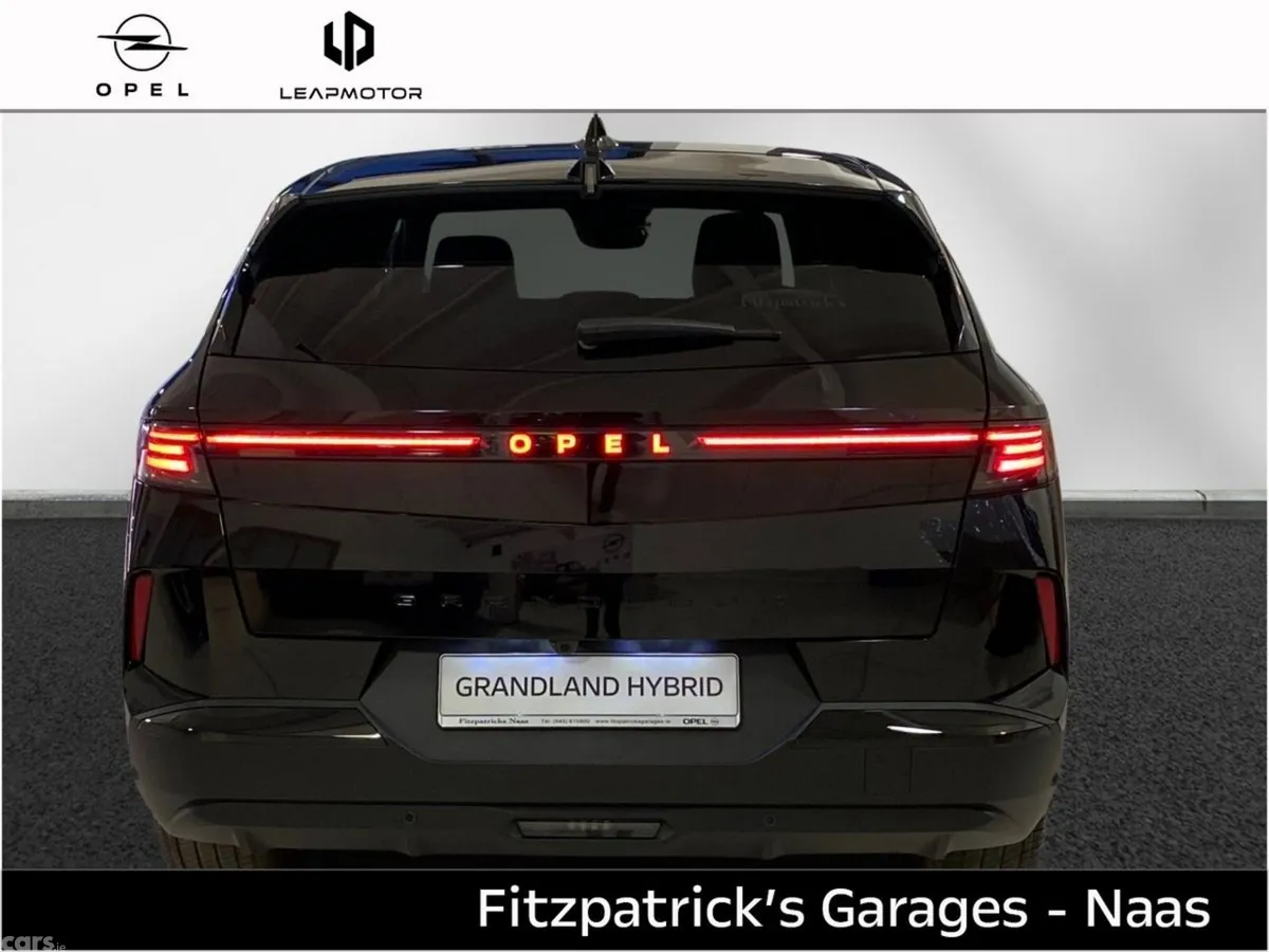 Opel Grandland SUV, Petrol Hybrid, 2026, Black