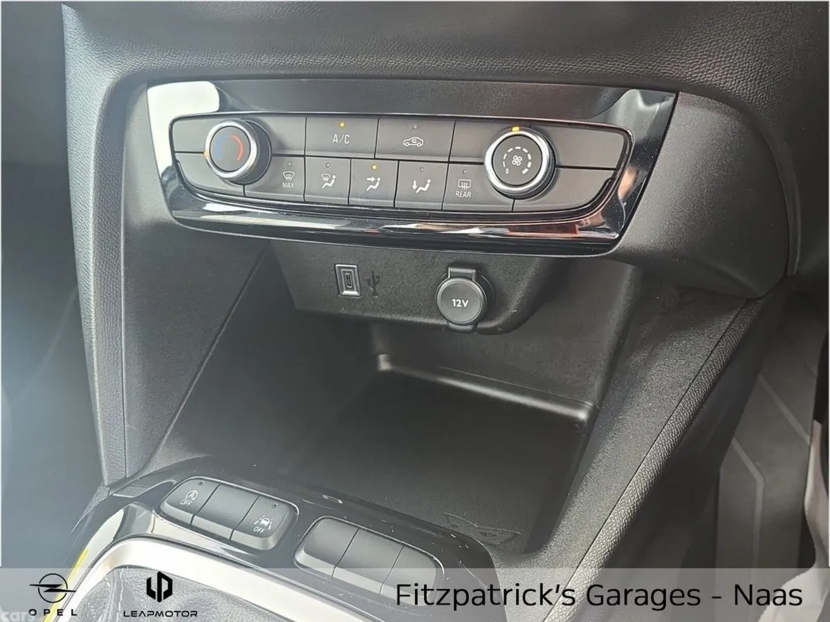 Opel Corsa Hatchback, Petrol, 2025, Black