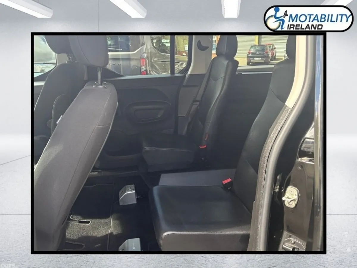 Citroen Berlingo Multispace MPV, Diesel, 2024, Black