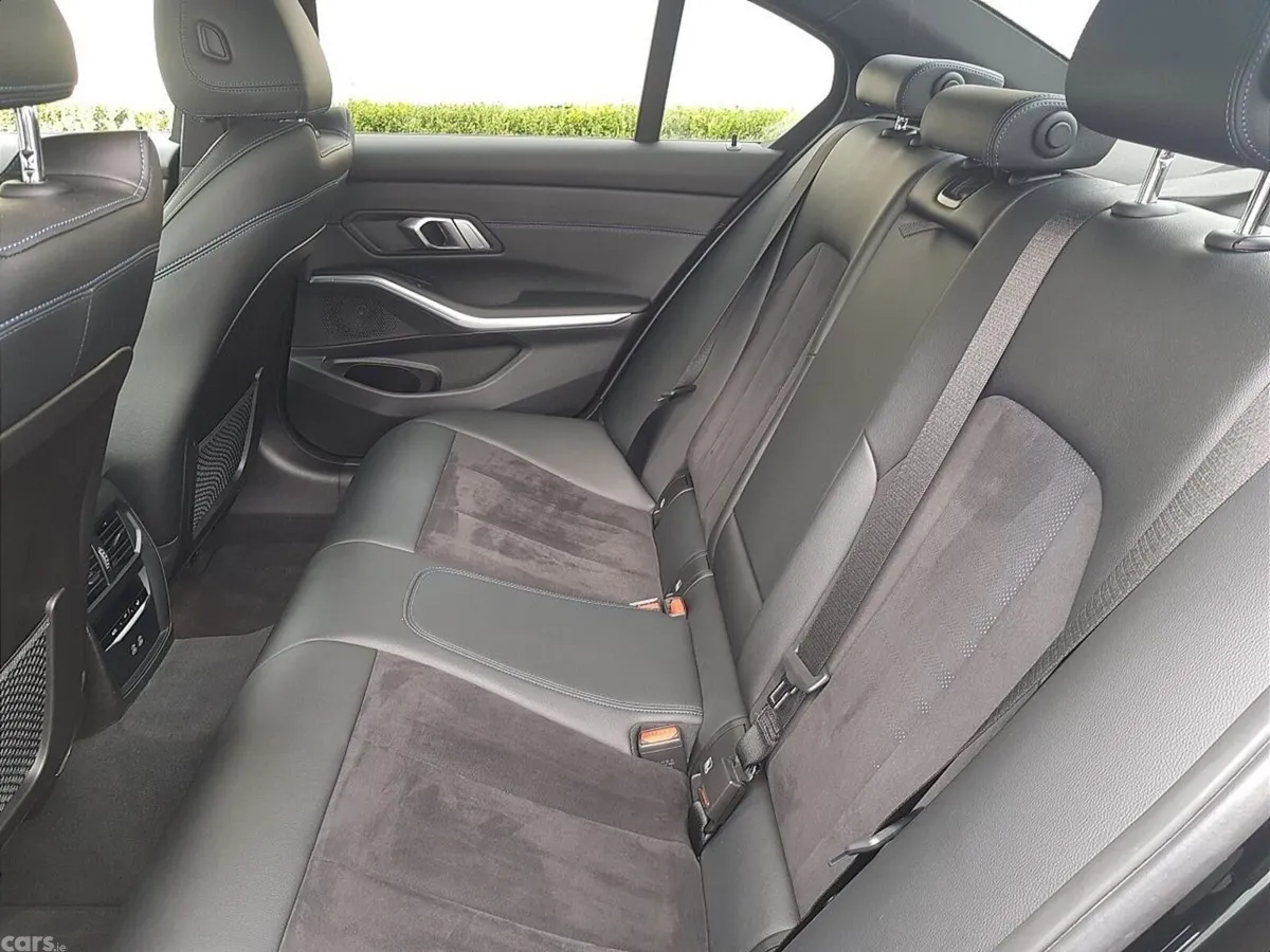 BMW 3-Series Saloon, Petrol Plug-in Hybrid, 2023, Black
