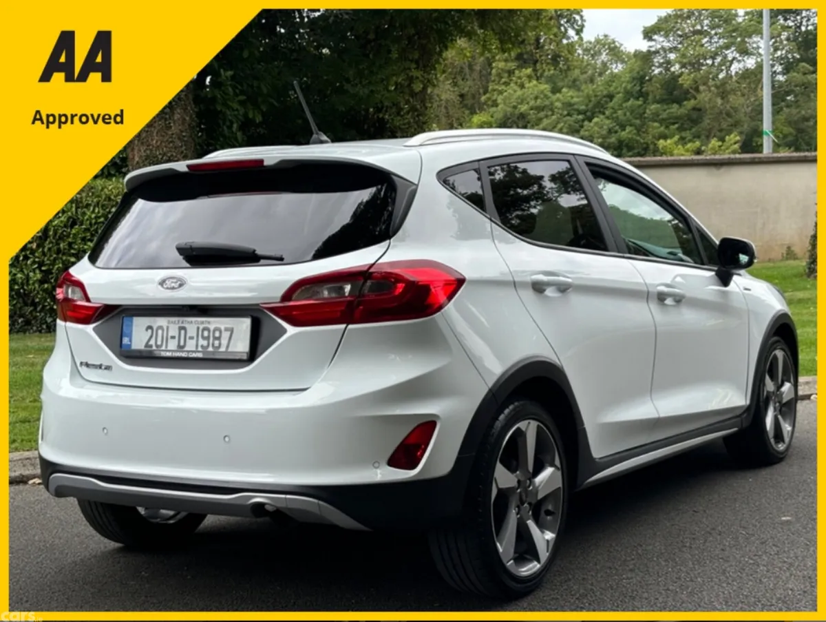 Ford Fiesta Hatchback, Petrol, 2020, White
