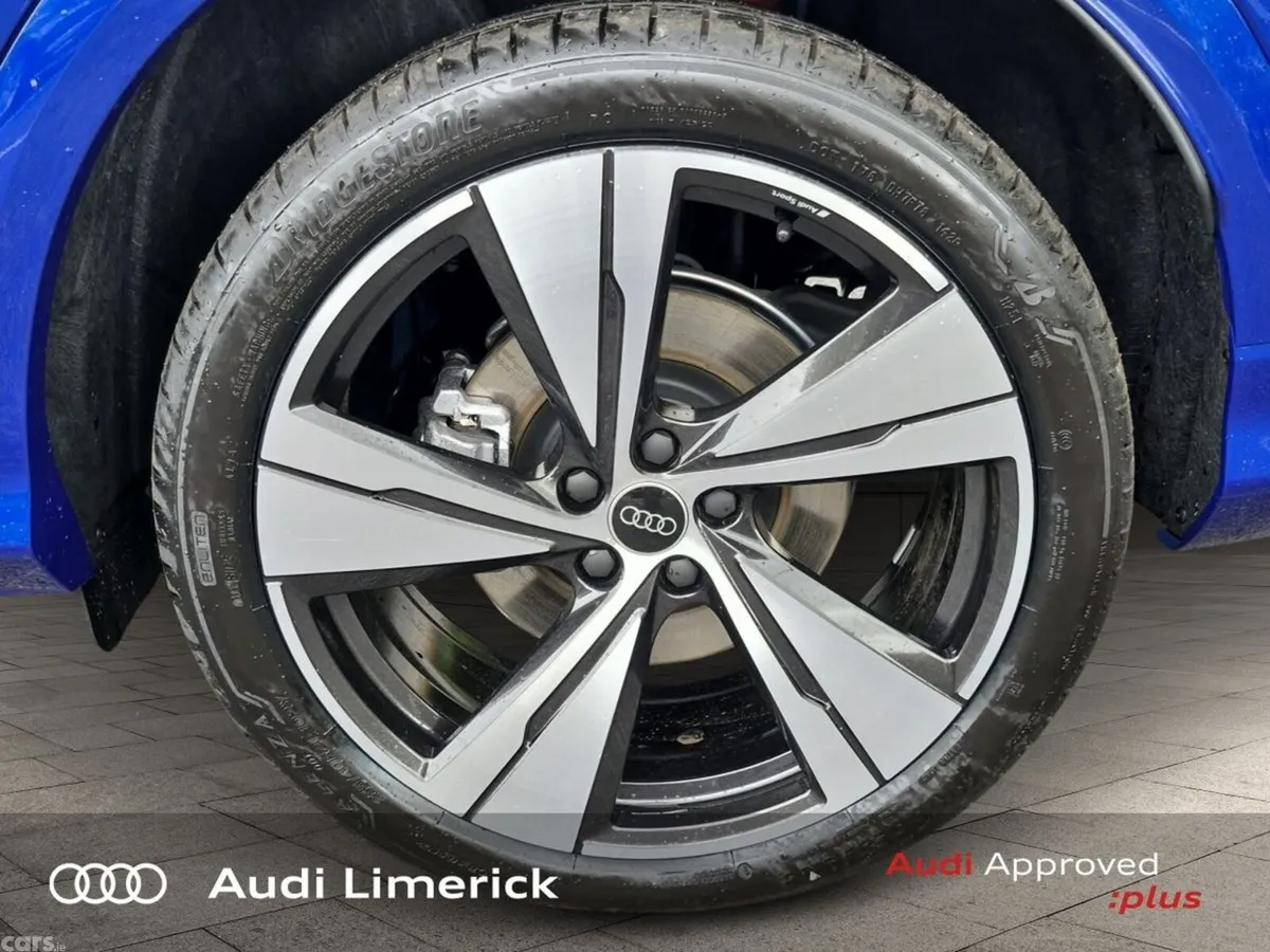 Audi Q5 SUV, Petrol Plug-in Hybrid, 2026, Blue