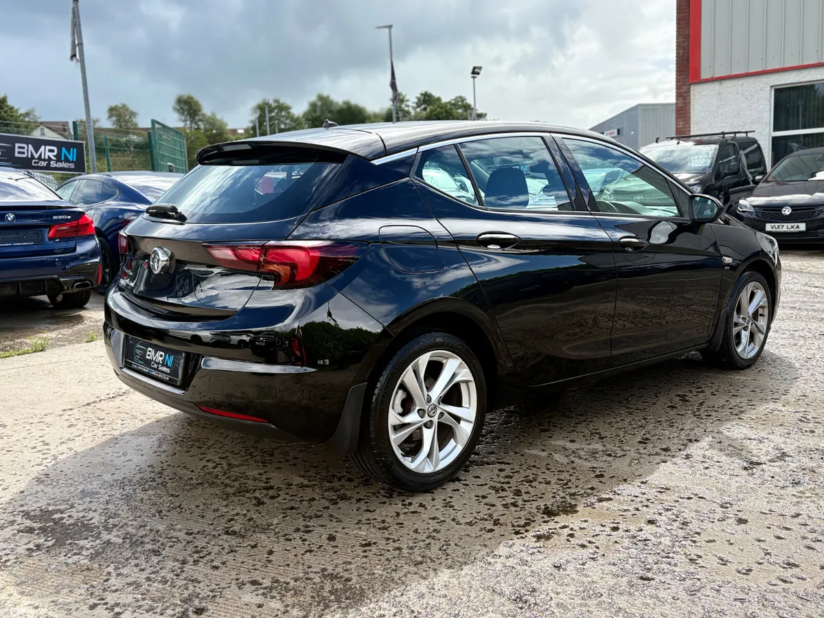 Vauxhall Astra Hatchback, Diesel, 2019, Black