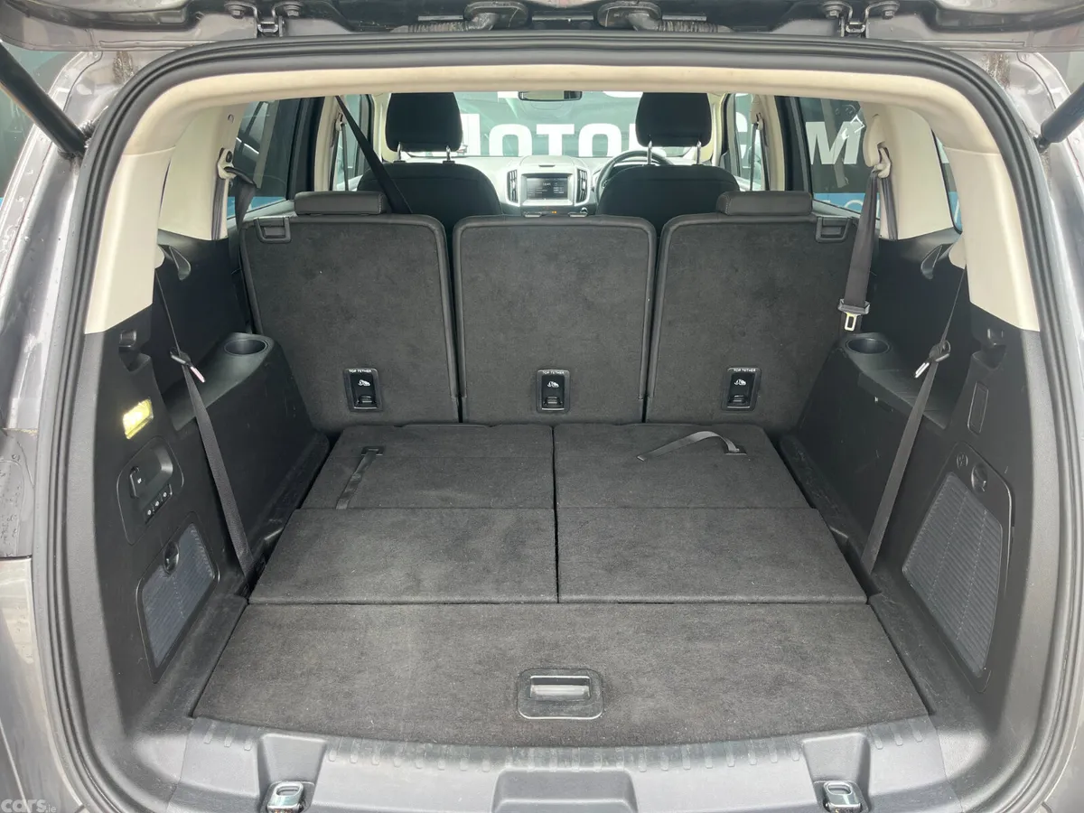 Ford S-Max MPV, Diesel, 2016, Grey
