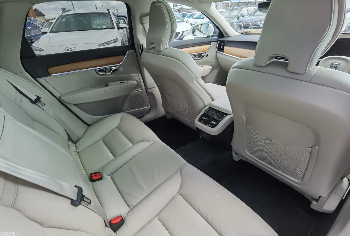 Volvo V90 Estate, Diesel, 2021, White