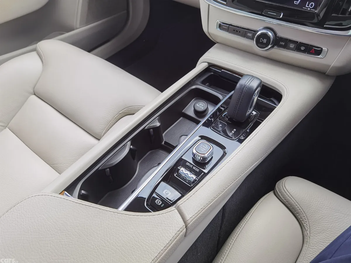 Volvo V90 Estate, Diesel, 2021, White