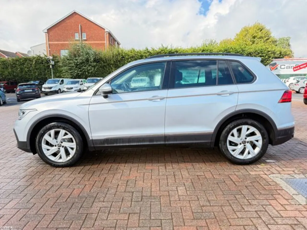 Volkswagen Tiguan SUV, Diesel, 2023, Grey