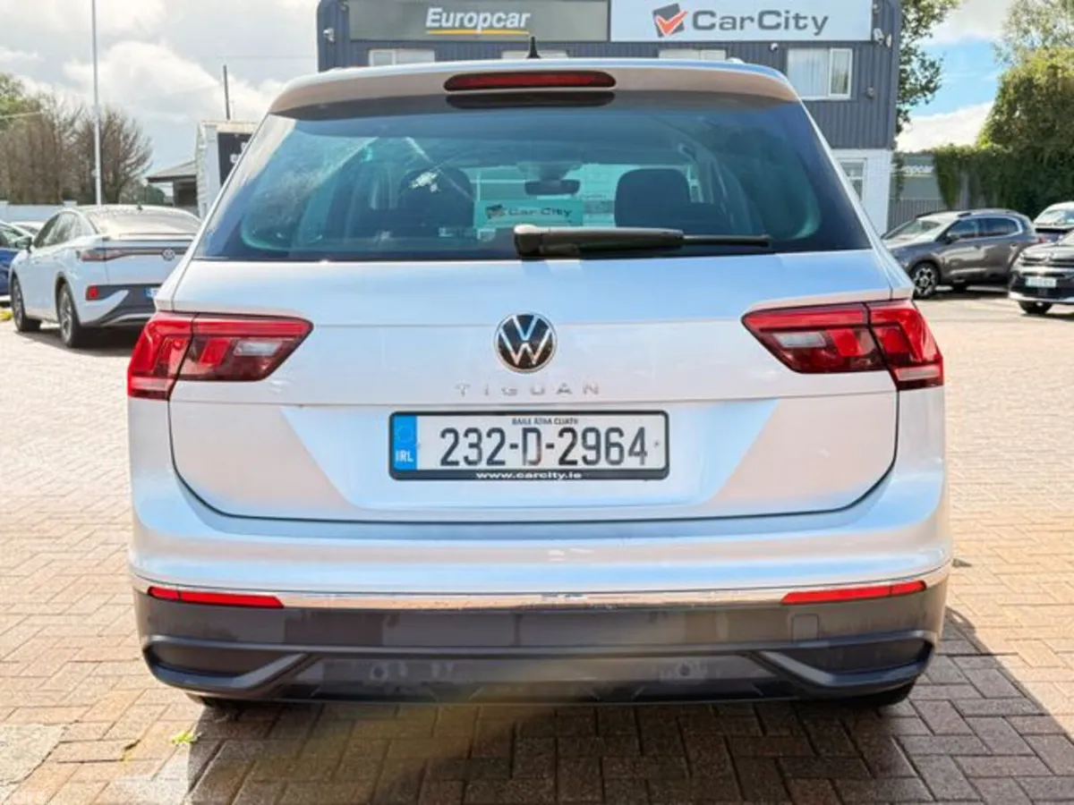 Volkswagen Tiguan SUV, Diesel, 2023, Grey