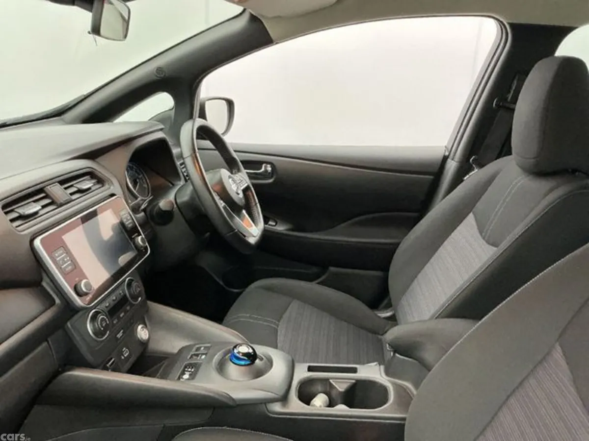 Nissan Leaf Hatchback, Electric, 2022, Black