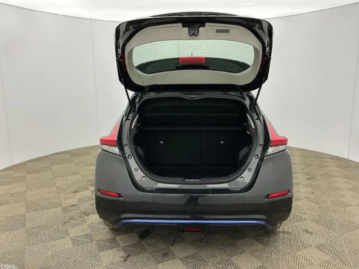 Nissan Leaf Hatchback, Electric, 2022, Black