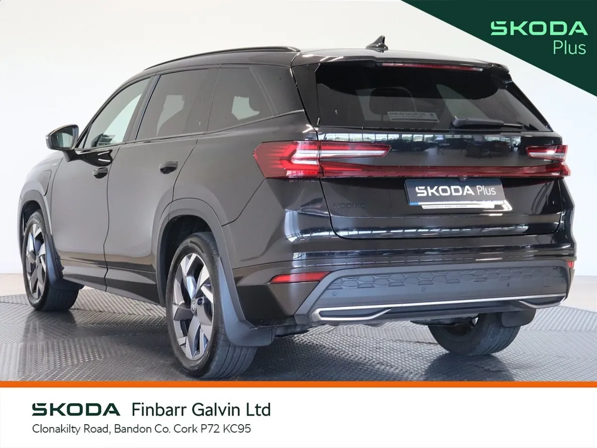 Skoda Kodiaq SUV, Petrol Plug-in Hybrid, 2026, Black