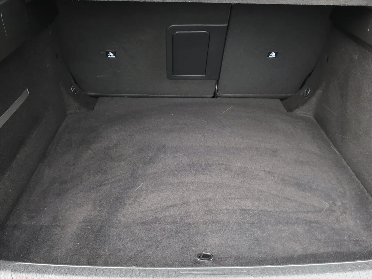 Peugeot 408 Hatchback, Petrol, 2024, Blue