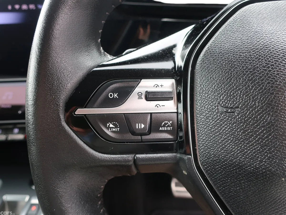 Peugeot 408 Hatchback, Petrol, 2024, Blue
