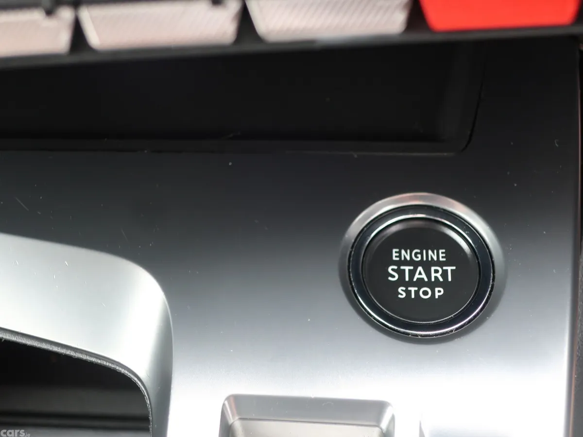 Peugeot 408 Hatchback, Petrol, 2024, Blue