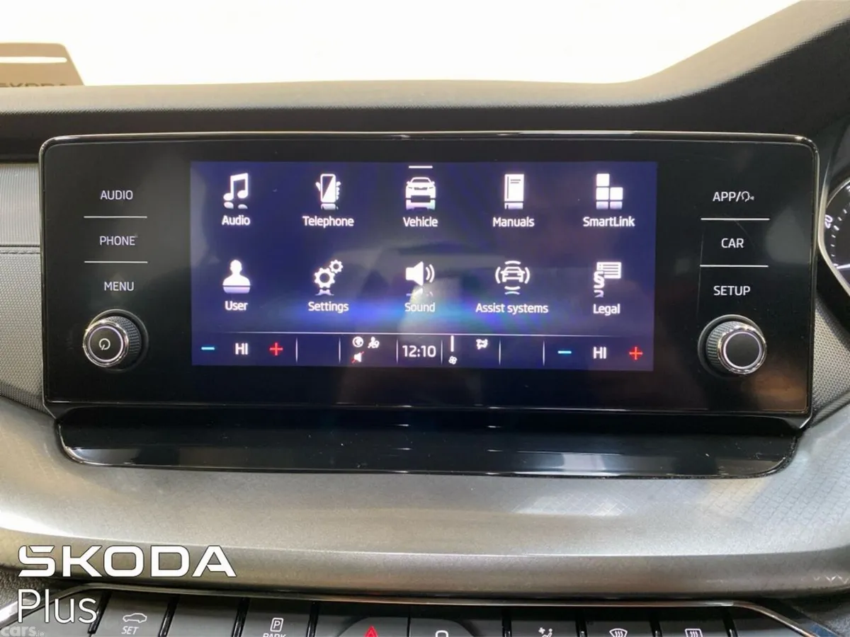 Skoda Octavia Saloon, Petrol Hybrid, 2024, White