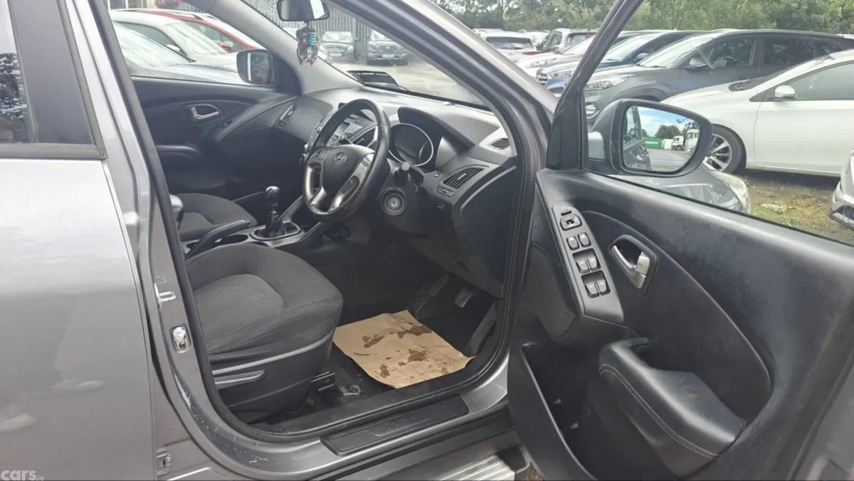 Hyundai ix35 SUV, Diesel, 2012, Grey