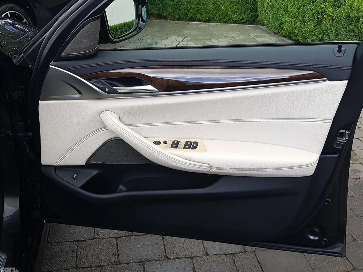 BMW 5-Series Saloon, Diesel, 2018, Grey