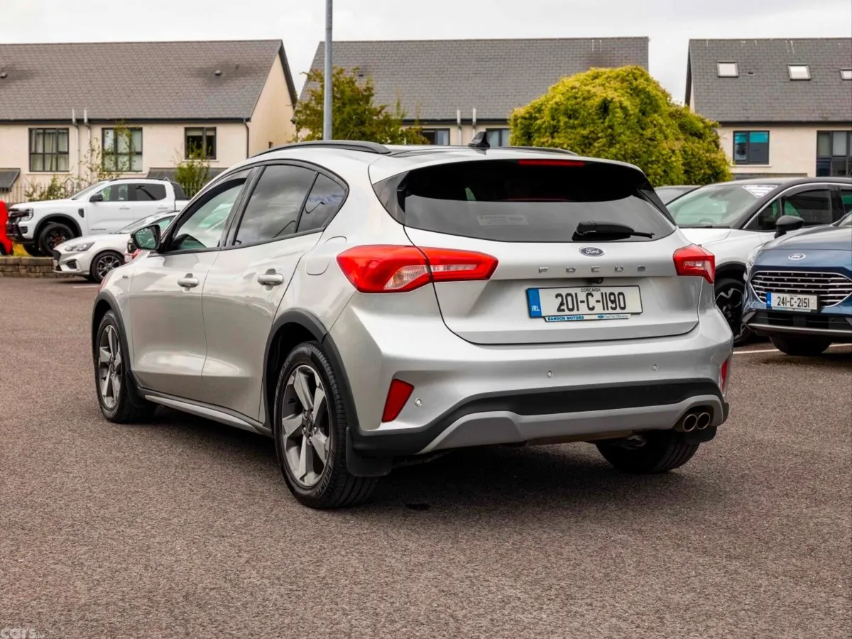 Ford Focus Hatchback, Diesel, 2020, Grey