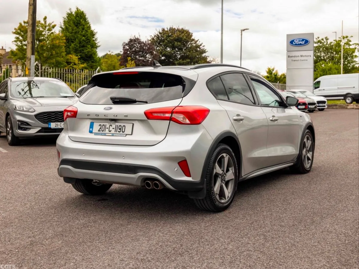 Ford Focus Hatchback, Diesel, 2020, Grey