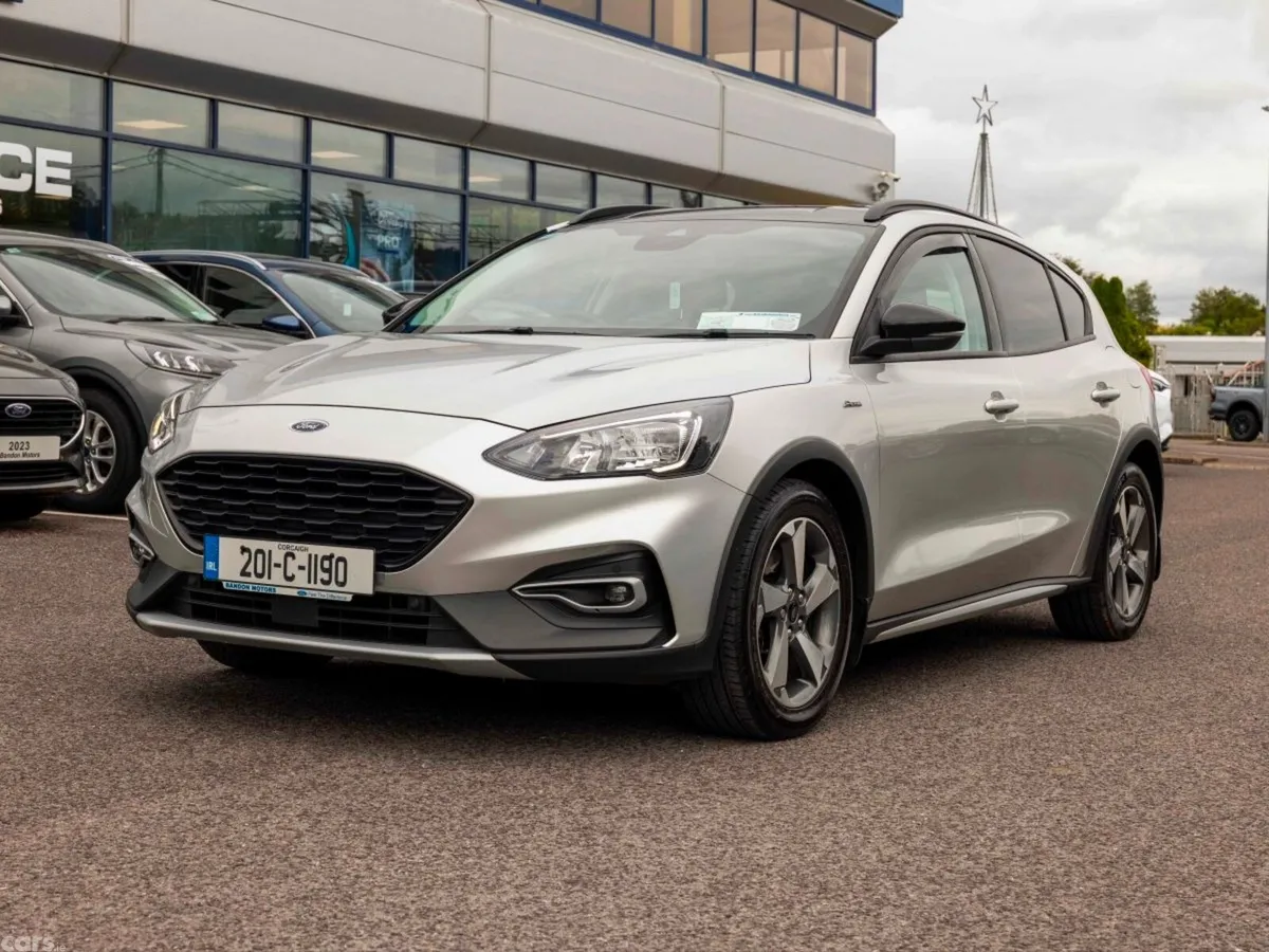 Ford Focus Hatchback, Diesel, 2020, Grey