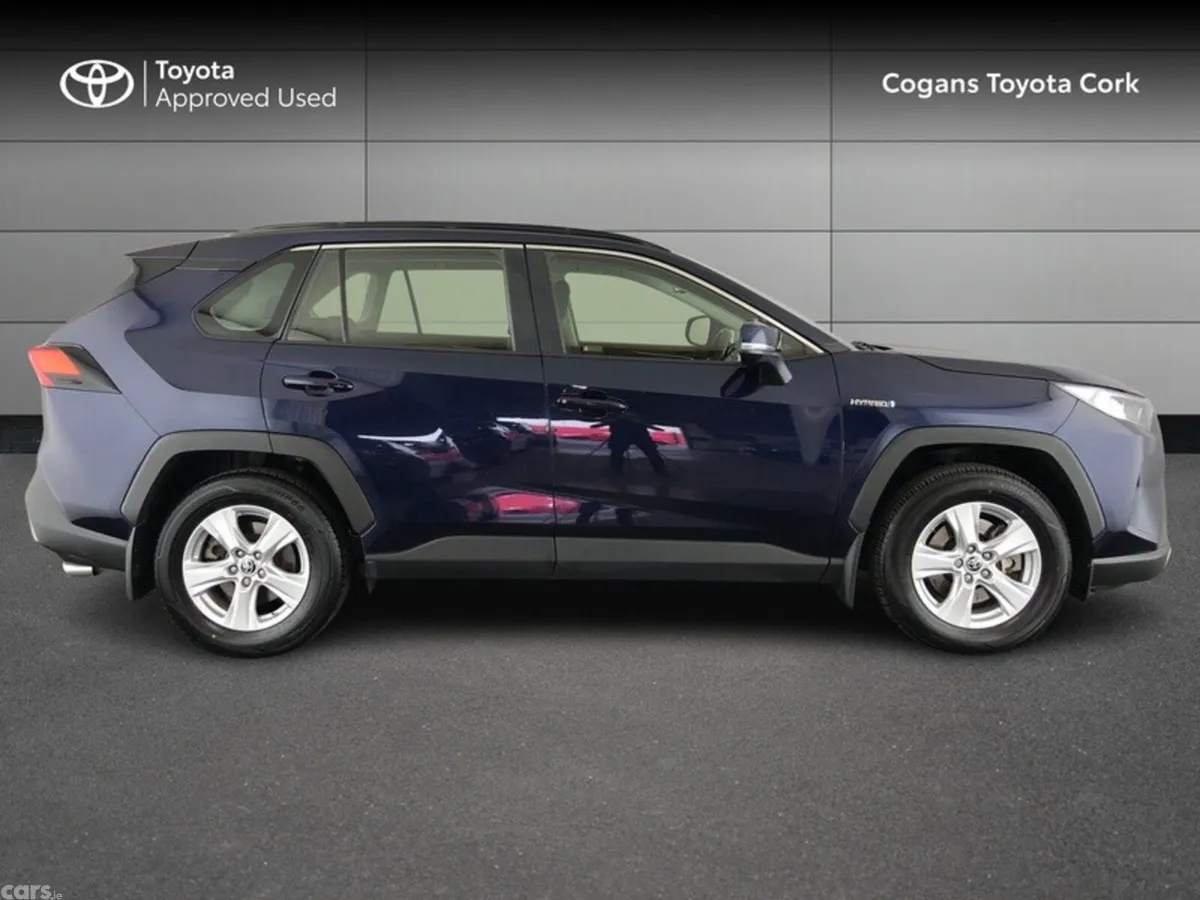 Toyota RAV4 SUV, Petrol Hybrid, 2022, Blue