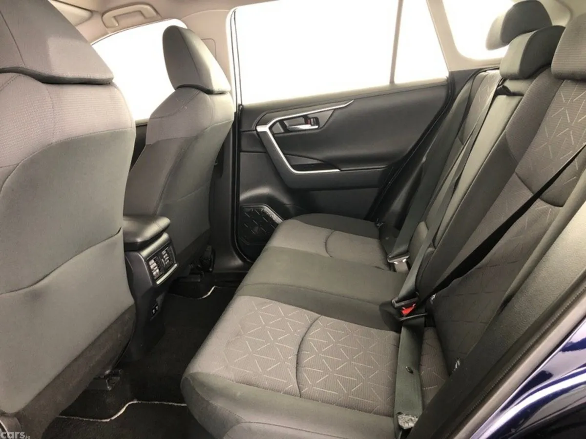 Toyota RAV4 SUV, Petrol Hybrid, 2022, Blue